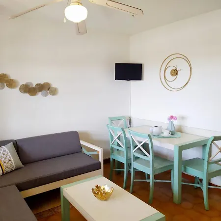 Cheap & Chic En De 2
